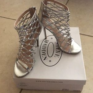 Steve Madden ursula heels